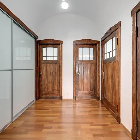 Comfort Dabrowskiego Apartment